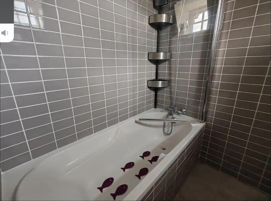 Un Appartement Dans Un Chateau Deauville Eksteriør billede